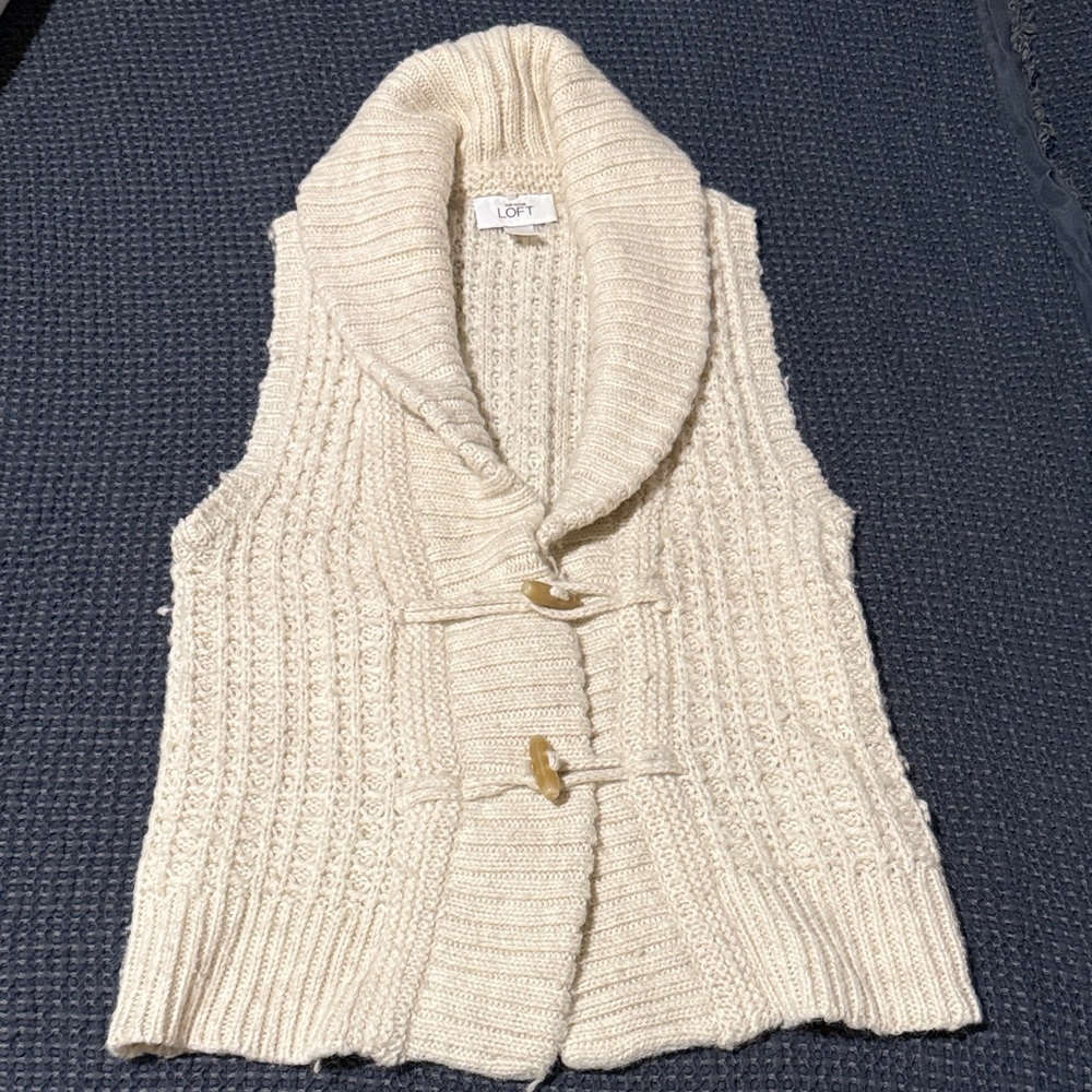 LOFT Women's Ivory Knit Sweater Vest